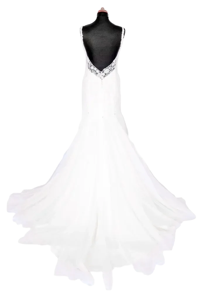 Brautkleid freigestellt